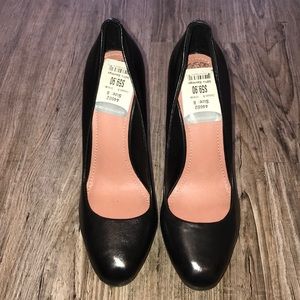 Vince Camuto Black Leather Stilettos